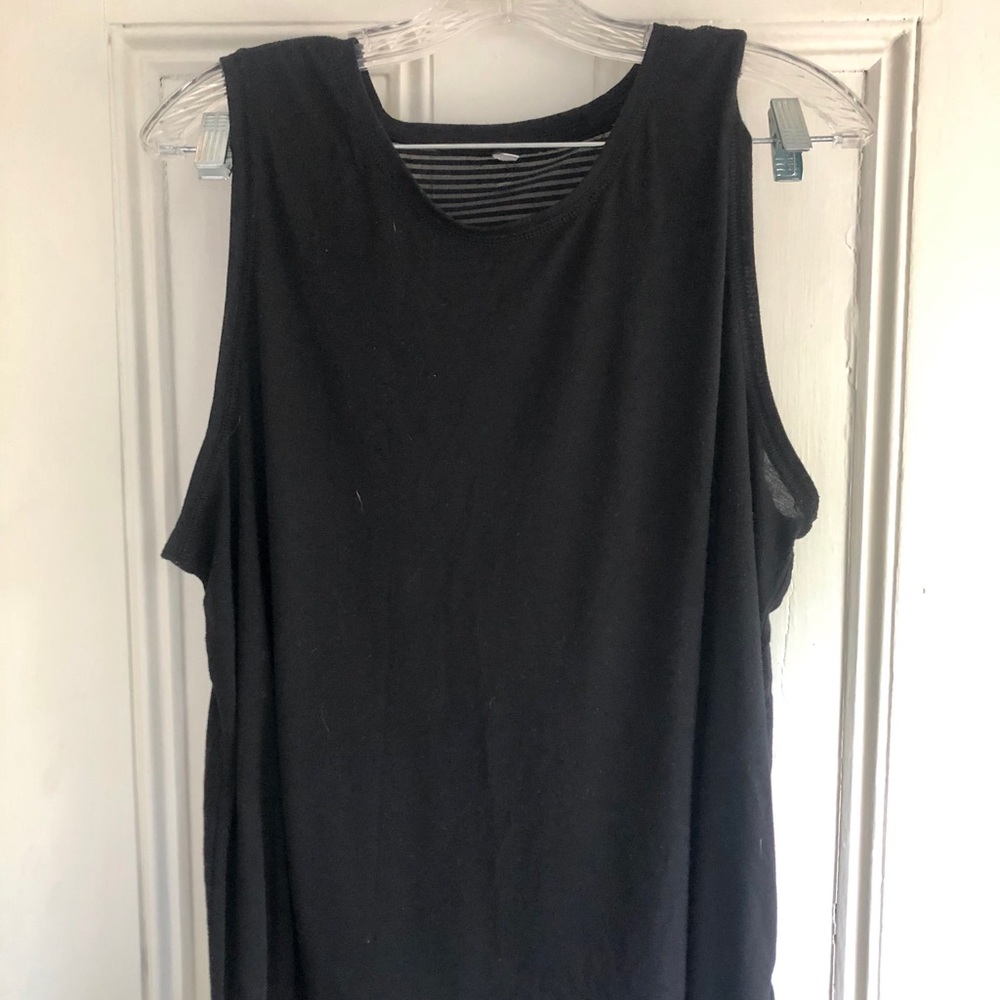 Old Navy Mesh Back Workout Top
